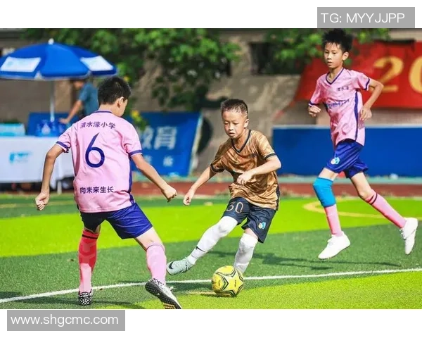 球星齐声为中国足球加油鼓劲，共同助力未来崛起之路